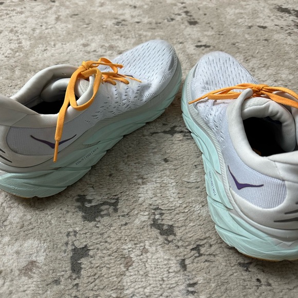 Hoka Clifton 8 Running Shoes Size 11 - Picture 4 of 7